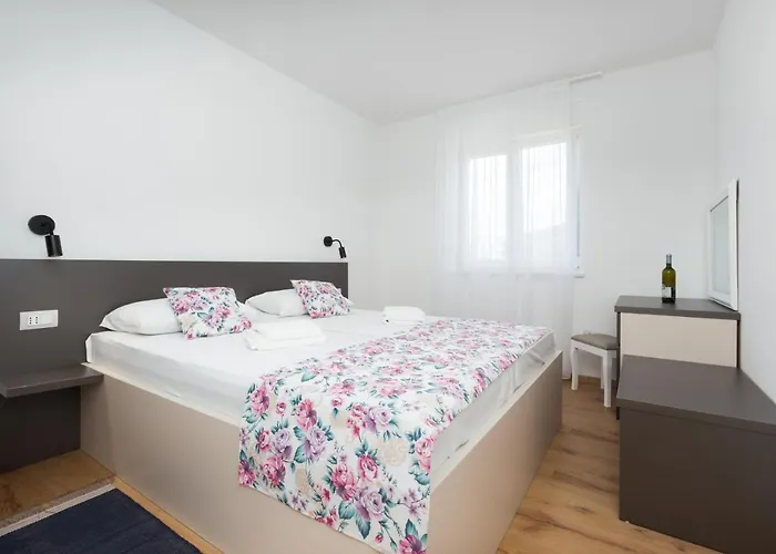 Ancora 아파트 로비니